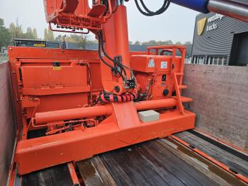 Pacton 2 X STEERING AXLE / LIFT AXLE / HIAB ROLLER CRANE